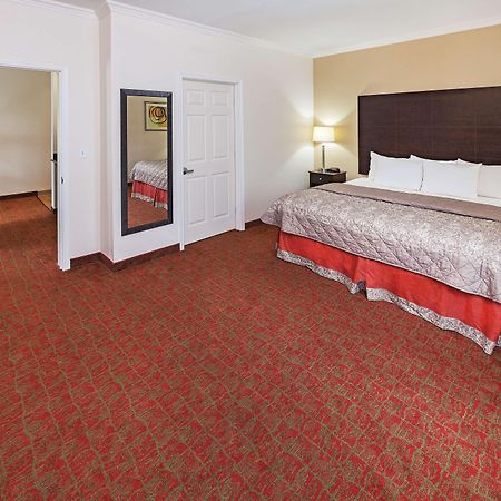 La Quinta By Wyndham Columbus Tx Exterior foto