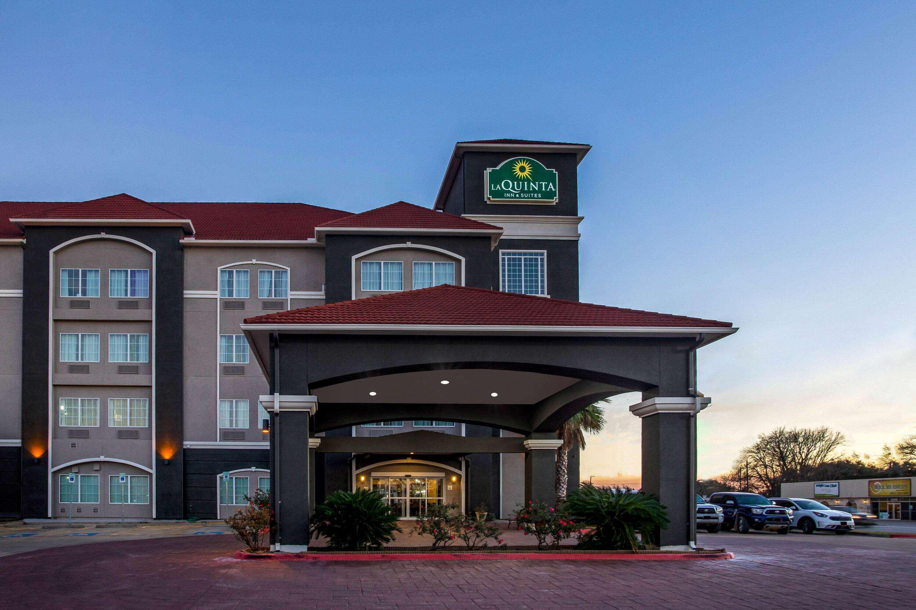 La Quinta By Wyndham Columbus Tx Exterior foto